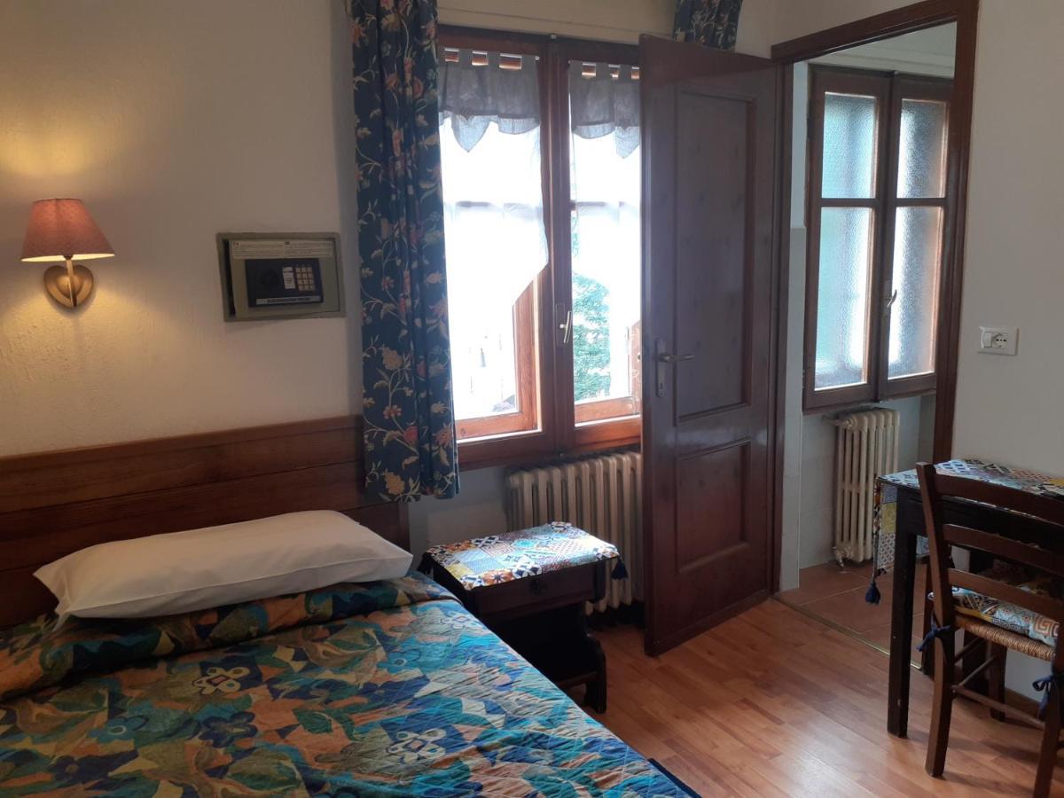 Hotel Villa Cary Sauze D'Oulx Exterior foto